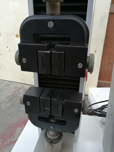 �������ԇ�Cƽ���o��